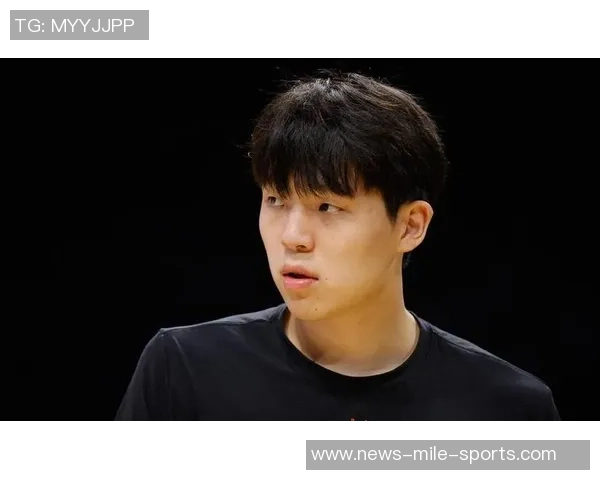 杨瀚森在G联赛中自信提升与英语交流能力显著进步的故事