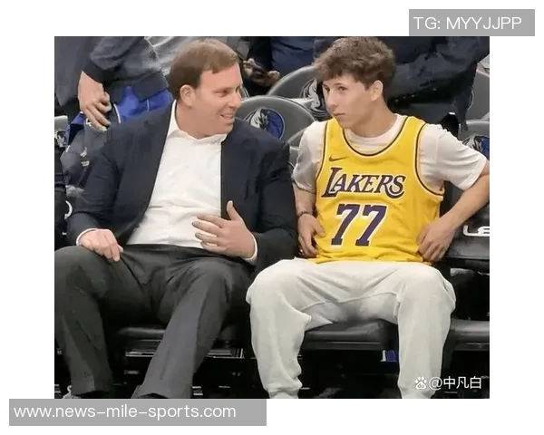 独行侠主场球迷高呼炒掉哈里森赛末段情绪激动难以释怀